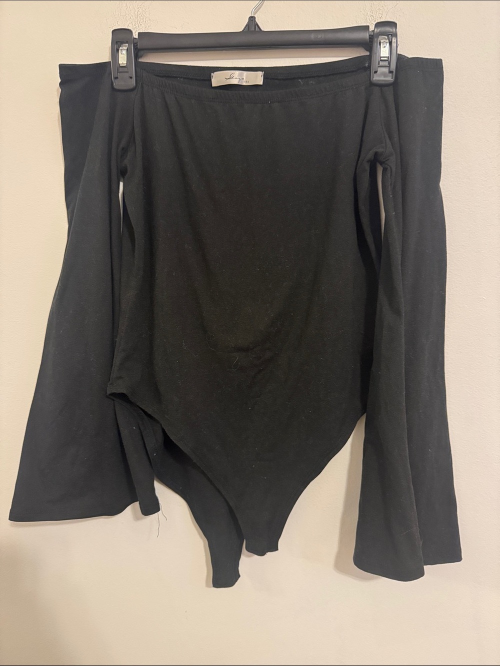 gaze Black Off-Shoulder Long Sleeve Bodysuit